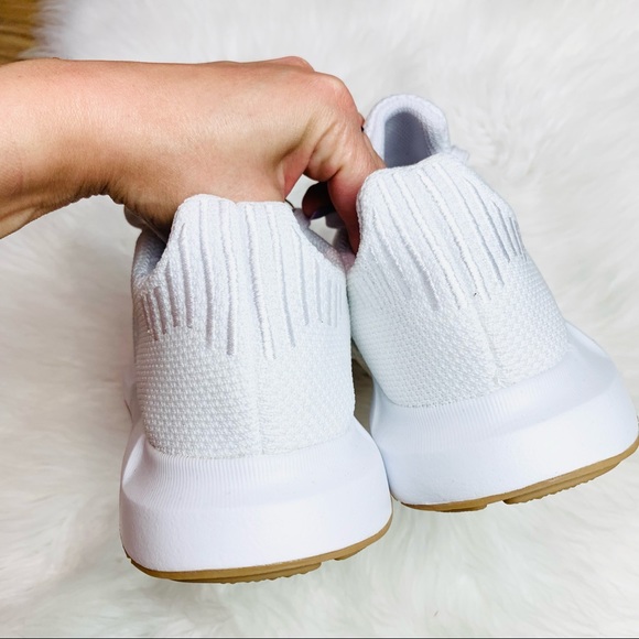 Adidas Originals Swift Run White Gum - Picture 4 of 7